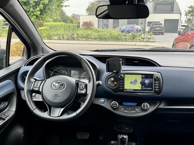 Toyota YARIS 1.5 Hybrid Bi-Tone Navi Camera Cruise NL auto