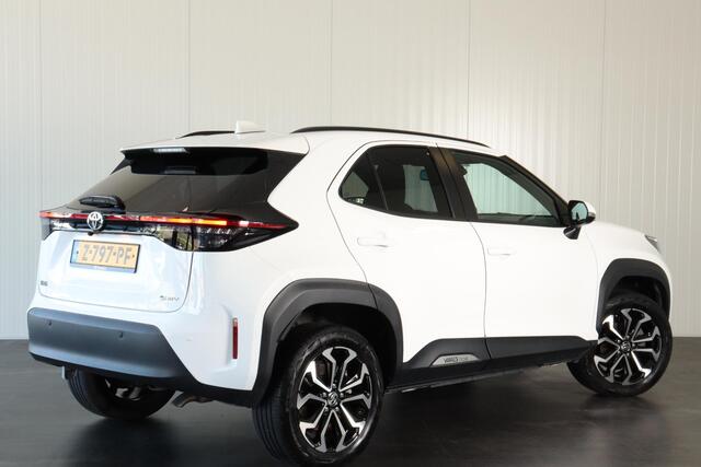 Toyota YARIS Cross 1.5 Hybrid 115 First Edition, Parkeersensoren