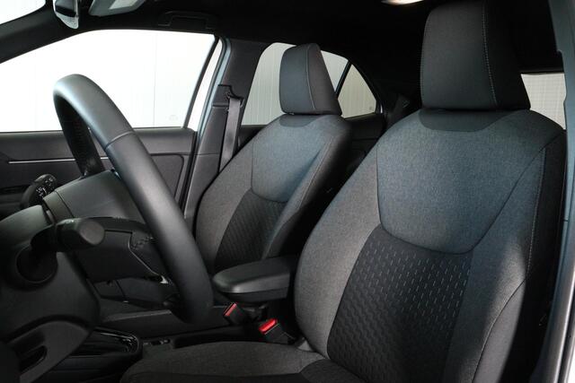 Toyota YARIS Cross 1.5 Hybrid 115 First Edition, Parkeersensoren