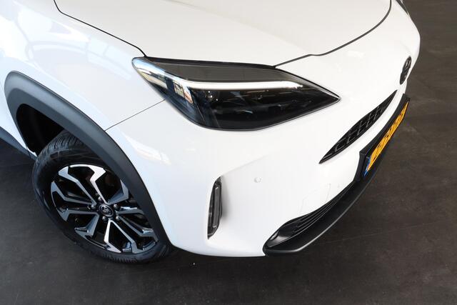 Toyota YARIS Cross 1.5 Hybrid 115 First Edition, Parkeersensoren
