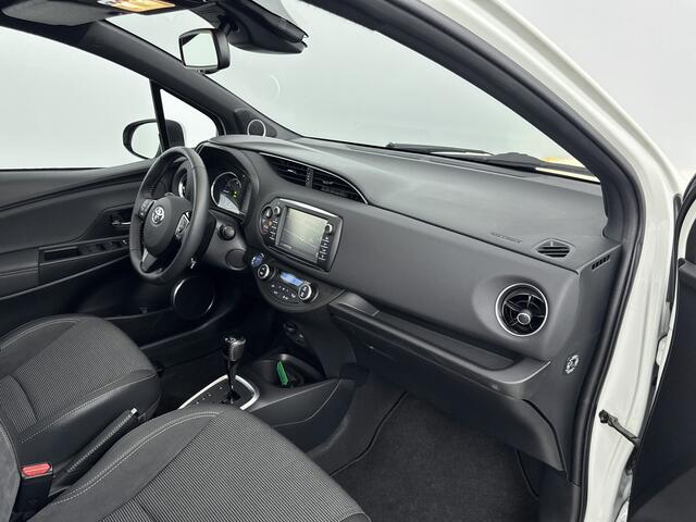 Toyota YARIS 1.5 Hybrid Premium | NL-Auto | Full Options |