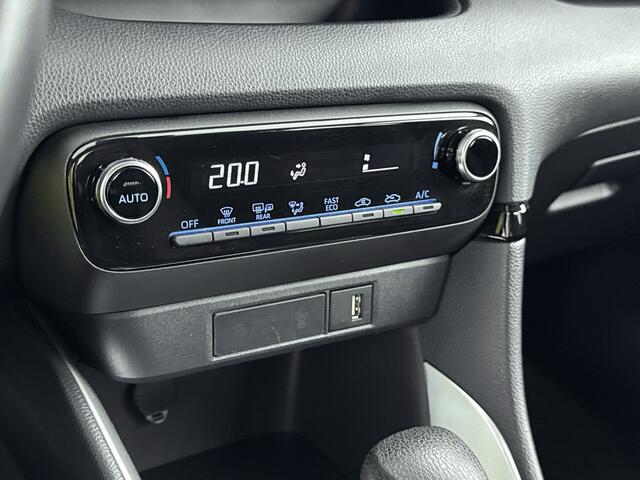 Toyota YARIS 115 Hybrid Dynamic | Navigatie | LED Verlichting |