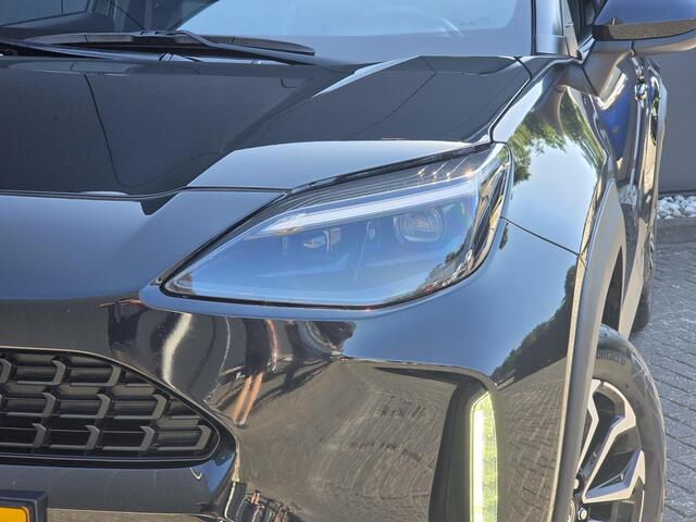 Toyota YARIS Cross 1.5 Hybrid 115 First Edition | Stoel/stuur verw. | Keyless | Cloud-Navigatie |