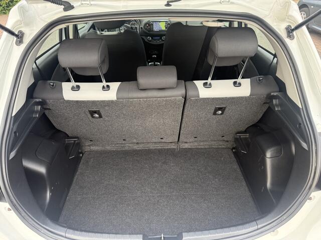 Toyota YARIS 1.5 Hyb. Aspiration