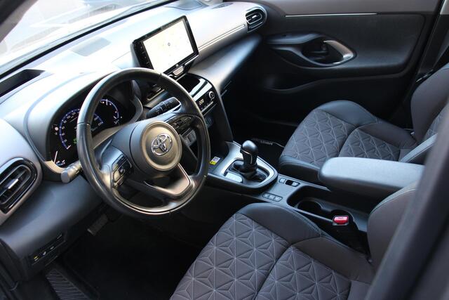 Toyota YARIS Cross 1.5 Hybrid EXE, PDC, STOEL/STUURVERWARMING PANODAK, HEAD-UP, TREKHAAK