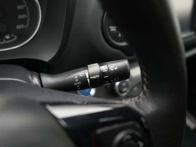 Toyota YARIS 1.5 Hybrid Executive