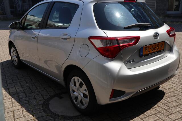 Toyota YARIS 1.0 VVT-i Aspiration