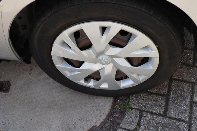 Toyota YARIS 1.0 VVT-i Aspiration