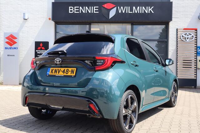 Toyota YARIS 1.5 Hybrid 130 Executive Stuur en Stoelverwarming | Blindspot