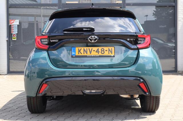 Toyota YARIS 1.5 Hybrid 130 Executive Stuur en Stoelverwarming | Blindspot