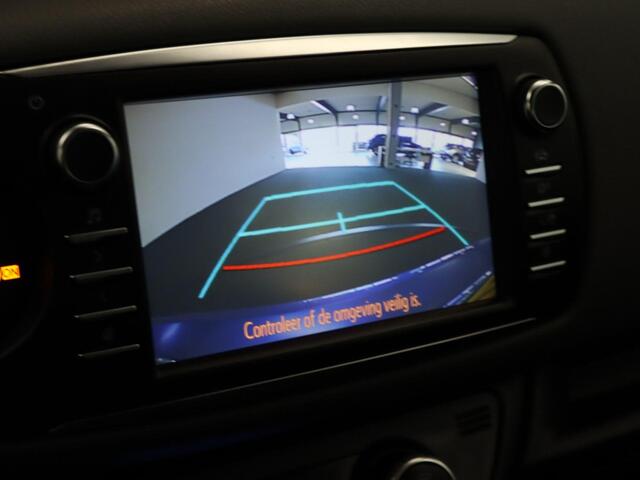 Toyota YARIS 1.5 Hybrid Dynamic - ORIGINEEL NEDERLANDSE AUTO - CRUISE CONTROL - LANE ASSIST - ACHTERUITRIJ CAMERA - CLIMATE CONTROL