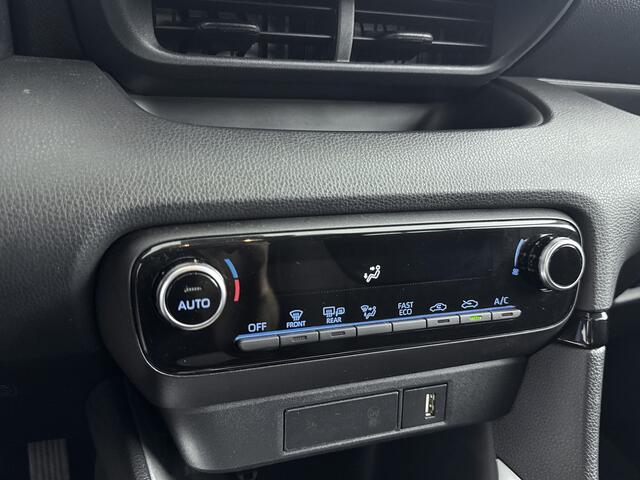 Toyota YARIS 1.5 Hybrid 115 Active | Parkeercamera Climate Control | Metallic Lak |