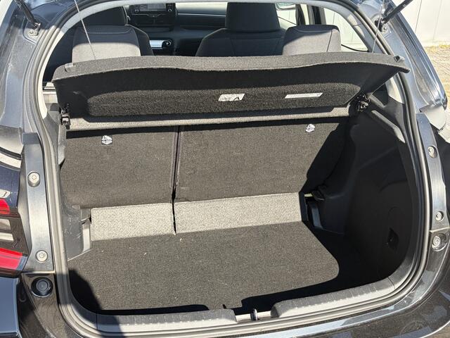 Toyota YARIS 1.5 Hybrid Dynamic NL Auto Trekhaak Dealer Onderhouden Navi Carplay Clime Cruise