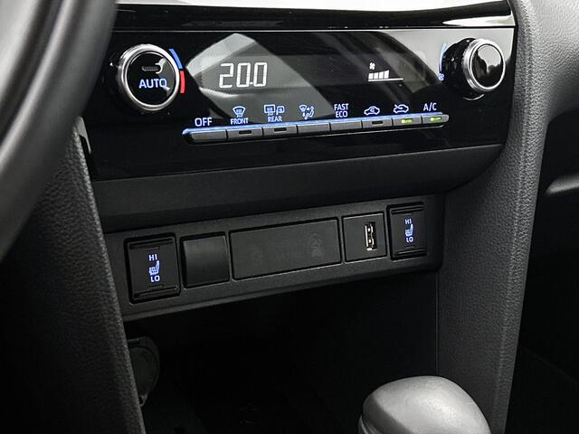Toyota YARIS Cross 1.5 Hybrid Dynamic | Voorstoel en stuurverwarming | Parkeersensoren rondom |