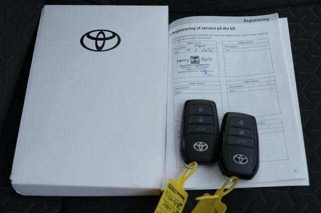Toyota YARIS Cross 1.5 Hybrid 115PK Dynamic Plus Automaat | Apple CarPlay & Android