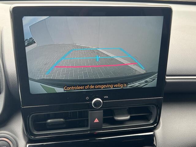 Toyota YARIS Cross 1.5 Hybrid 115 Dynamic / Comfort Pack / Dealer onderhouden / Stuur- en stoelverwarming / Camera / Navigatie (via) Apple Carplay Android / 17"LM wielen /