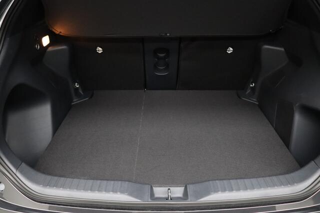 Toyota YARIS Cross 1.5 Hybrid 130 Executive | Nieuw uit voorraad Leverbaar! | Adaptive-cruise | Camera | Clima | Navigatie | Stoel & Stuurverwarming | Elek. Achterklep | Apple Carplay & Android Auto | Parkeersensoren V+A | Keyless | Dodehoekdetectie