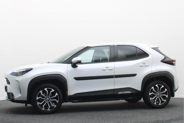 Toyota YARIS Cross 1.5 Hybrid Adventure Winterpakket, Climate, ACC, Camera, Apple Carplay, LED, PDC, 17''