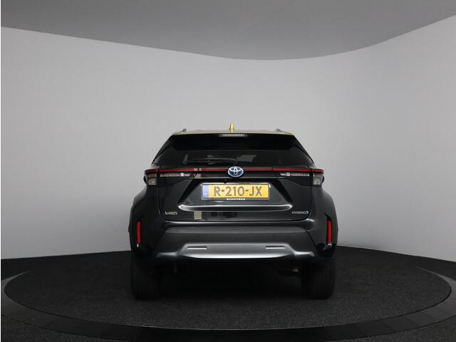 Toyota YARIS Cross 1.5 Hybrid Adventure