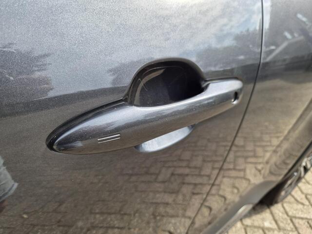 Toyota YARIS Cross 1.5 Hybrid 130 Dynamic Trekh. All-in prijs!