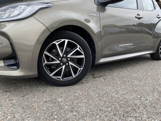 Toyota YARIS 1.5 Hybrid Dynamic