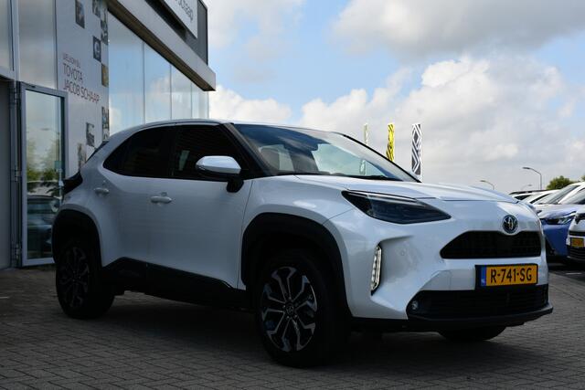 Toyota YARIS Cross 1.5 Hybrid First Edition Limited Automaat 116pk | Parkeersensoren voor en achter | Trekhaak | Cruise control adaptief |