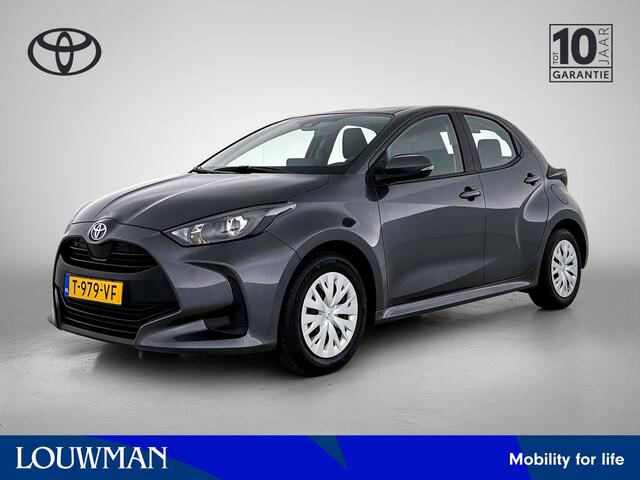 Toyota YARIS 1.5 VVT-i Active | Apple CarPlay | Android Auto |