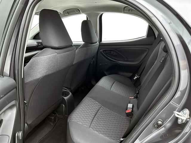 Toyota YARIS 1.5 VVT-i Active | Apple CarPlay | Android Auto |