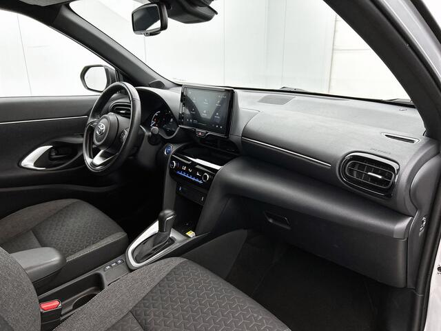 Toyota YARIS Cross 1.5 Hybrid Dynamic Comfort Pakket incl. dodehoeksensoren.
