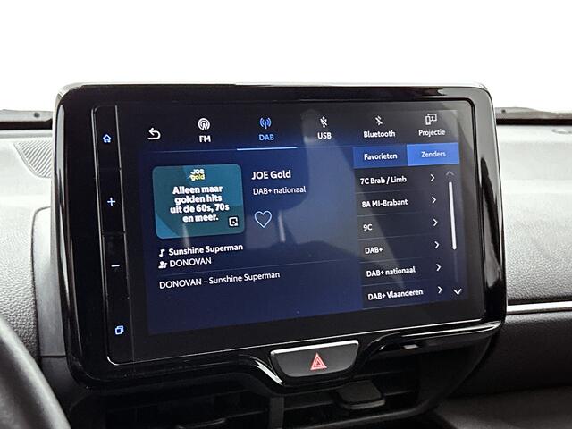 Toyota YARIS Cross 1.5 Hybrid Dynamic Comfort Pakket incl. dodehoeksensoren.