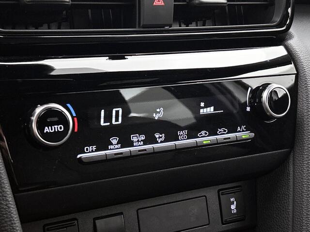 Toyota YARIS Cross 1.5 Hybrid 130 Dynamic | BTW Voertuig | Stoelverwarming | Parkeersensoren |