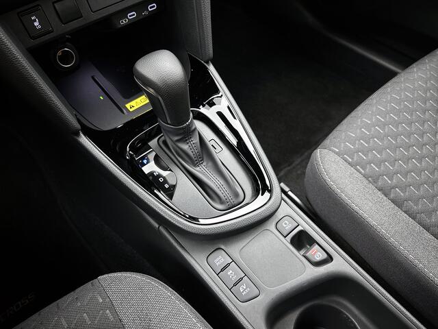 Toyota YARIS Cross 1.5 Hybrid 130 Dynamic | BTW Voertuig | Stoelverwarming | Parkeersensoren |