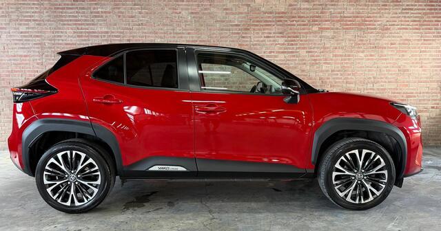 Toyota YARIS Cross 1.5 Hybrid Adventure Pano / HUD / 360 Camera / Trekhaak
