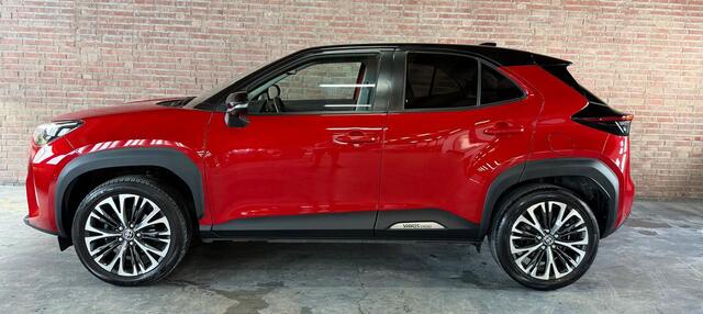 Toyota YARIS Cross 1.5 Hybrid Adventure Pano / HUD / 360 Camera / Trekhaak