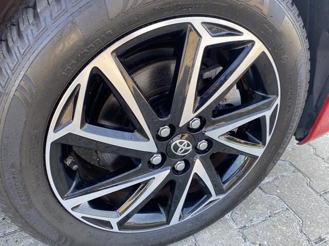 Toyota YARIS 1.5 Hybrid 115 Active App Connect , Camera
