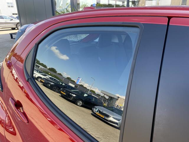 Toyota YARIS 1.5 Hybrid 115 Active App Connect , Camera