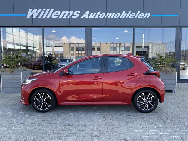 Toyota YARIS 1.5 Hybrid 115 Active App Connect , Camera