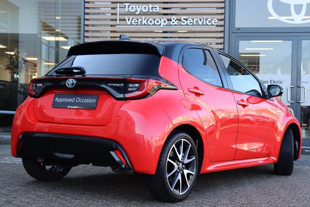 Toyota YARIS 1.5 Hybrid Launch Edition, Parkeersensoren , Navigatie , Stoelverwarming , Head-Up-Display