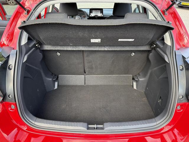 Toyota YARIS 1.5 Hybrid Active | NAP | CarPlay | Camera