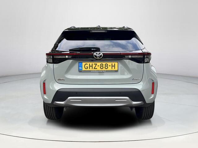 Toyota YARIS Cross 1.5 Hybrid 130 Launch Edition | Navigatie | Stoel- + stuurverwarming | Elektrische achterklep | Head up display |