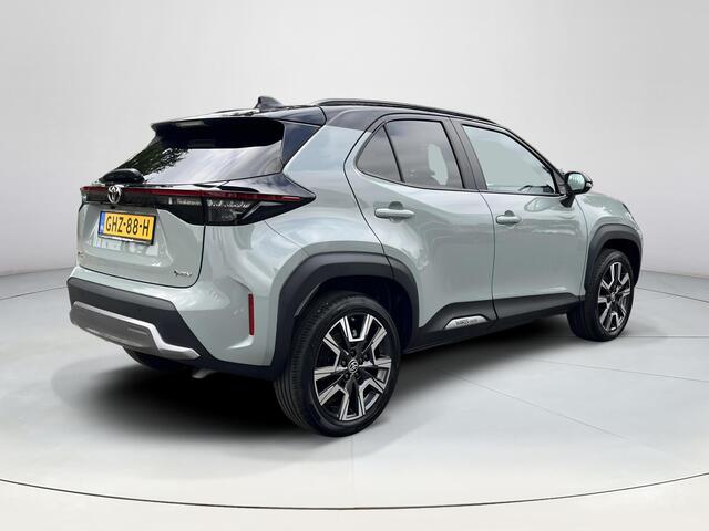 Toyota YARIS Cross 1.5 Hybrid 130 Launch Edition | Navigatie | Stoel- + stuurverwarming | Elektrische achterklep | Head up display |