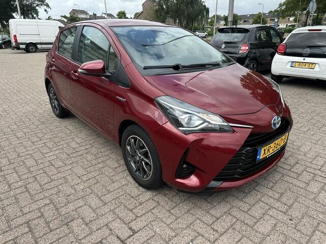 Toyota YARIS 1.5 Hybrid Active LMv Acamera Cruise Leer Nap