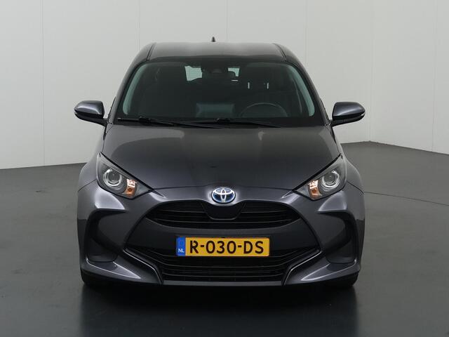 Toyota YARIS 1.5 Hybrid Active Navigatie | Camera | Apple CarPlay/Android Auto | Climate Control | Adaptieve Cruise Control |
