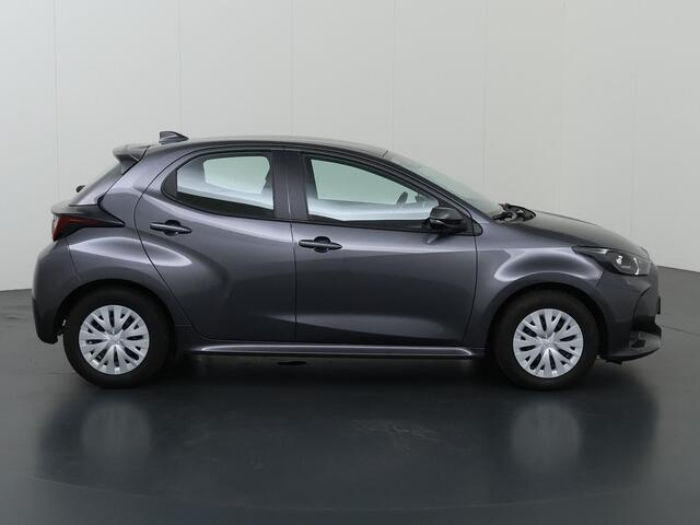 Toyota YARIS 1.5 Hybrid Active Navigatie | Camera | Apple CarPlay/Android Auto | Climate Control | Adaptieve Cruise Control |