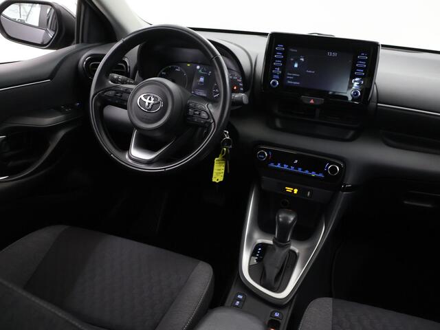 Toyota YARIS 1.5 Hybrid Active Navigatie | Camera | Apple CarPlay/Android Auto | Climate Control | Adaptieve Cruise Control |