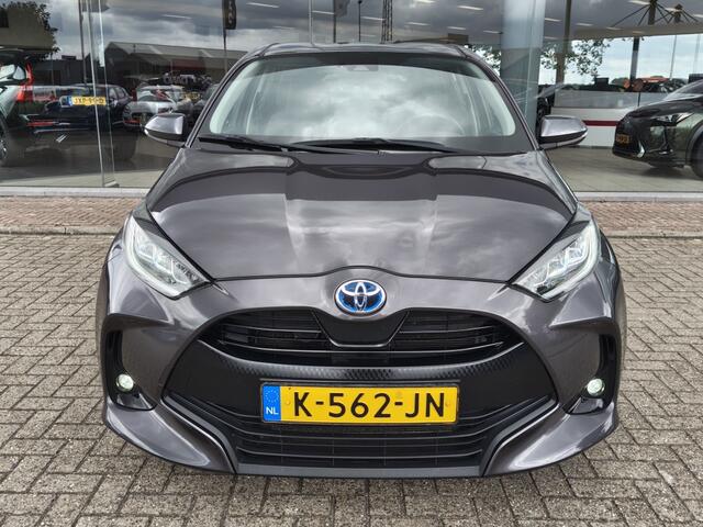 Toyota YARIS 1.5 Hybrid Dynamic | Trekhaak Afn. | All Seasons | Navi | Keyless Entry & Star