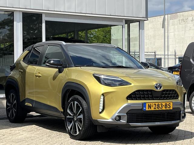 Toyota YARIS Cross 1.5 Hybrid Launch Edition l elektrische achterklep l JBL audio l dodehoeksensoren l leer