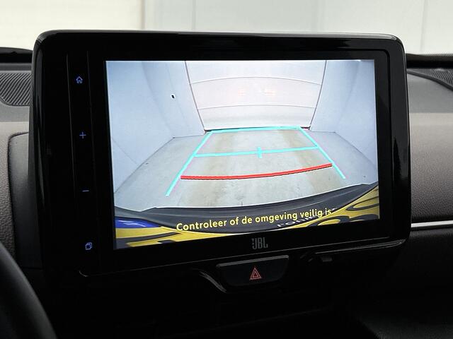 Toyota YARIS Cross 1.5 Hybrid Executive | 1e Eigenaar | NIEUW GELEVERD & ONDERHOUDEN | JBL | Blindspot | HUD | Stoelverwarming |