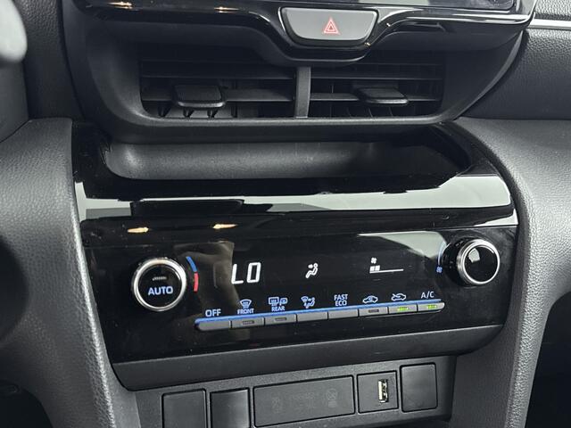 Toyota YARIS Cross 1.5 Hybrid Business | Apple Carplay / Android Auto |
