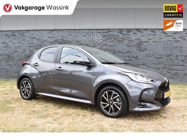 Toyota YARIS 1.5 Hybrid Dynamic Navigatie btw auto